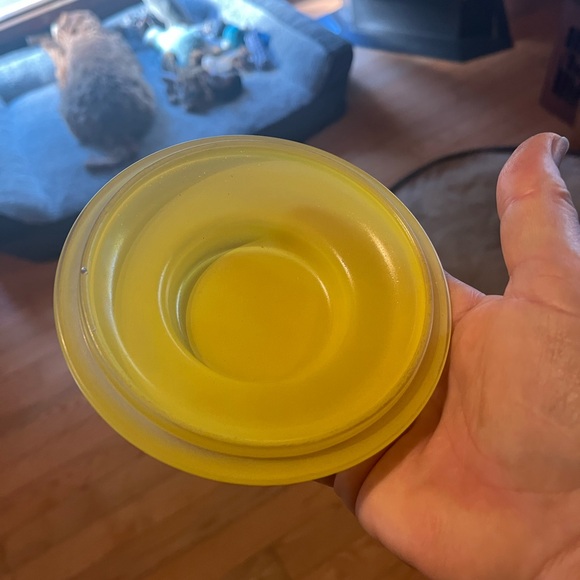 Mid Century “Bartlett Collin’s” yellow glass hand painted  cookie jar - Picture 6 of 7